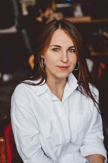 дизайнер интерьера Елена Холева
